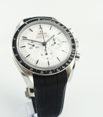 Preview: Omega Speedmaster Moonwatch Saphirglas  310.32.42.50.04.001