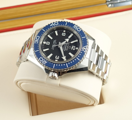Omega Seamaster Planet Ocean 600M 217.30.42.21.01.002