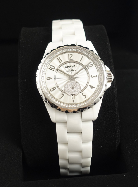 Chanel J12Keramik Brillanten Automatik H3841
